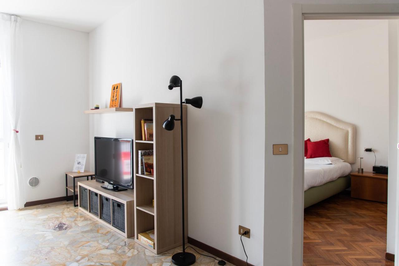 Appartement Youhosty - Buonarroti 15 à Milan Extérieur photo